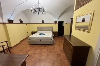 Mimmo's tastefully renovated house located in the historic part!