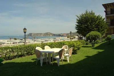 Image de Beachfront apartment with garden in Comillas