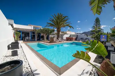Image de Playa Blanca Private Pool & Hot Tub