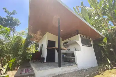 Image de Jungle Casita with A/C and outdoor kitchen
