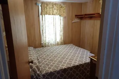 Image de Peaceful cabin on Robinson Lake at Millers Resort! ! !