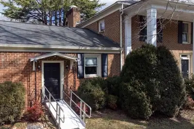 Image de Private River Access|2 Hot Tubs