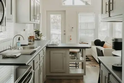 Image de Mingo Cabin - Cabin sleeps up to 6 people. Pet friendly.