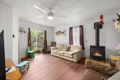 Image de Rustic Cottage Cozy & Charming