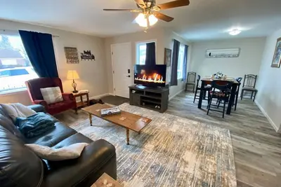 Image de Copper City Charmer | Easy Freeway Access
