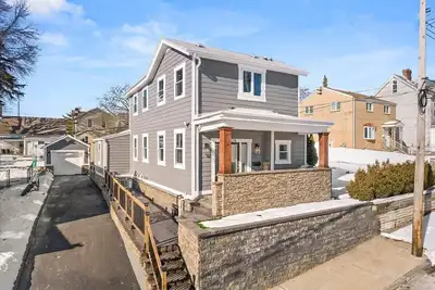 Image de Mountain Retreat in the Heart of the City!