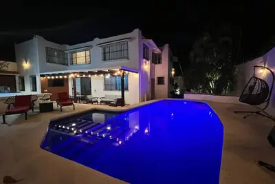 Image de Villa Turix Up to 26 guests 5 min from beach