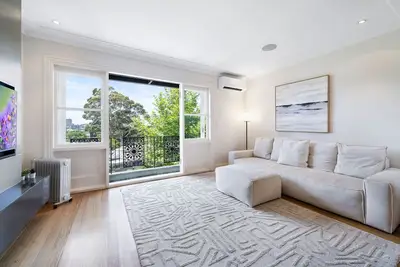 Image de Luxury, Majestic Family home with Harbour views