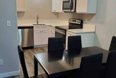 Image de Lacey central 2b/1b apartment in heart of Lacey