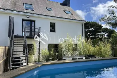 Image de Duplex neuf Hyper Design - Piscine chauffée