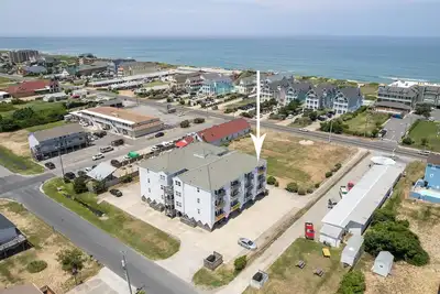 Image de Southern Lookout 2 Bedroom Condo at Station One