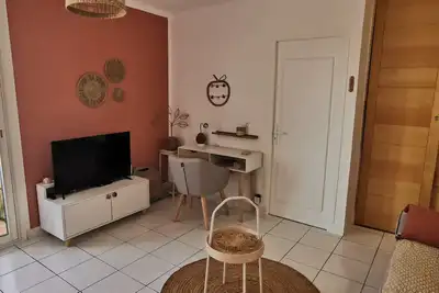 Image de Appartement T2 classé 3 ⭐central, à 5 mn du port, des plages. Chiens acceptés