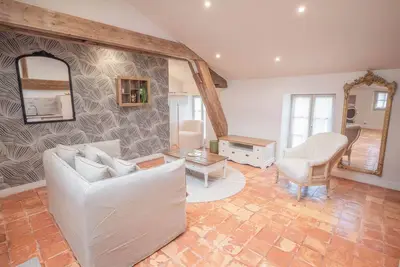 Image de Le Cadran Solaire, Gîte 5* de 1 à 2 personnes, avec piscine et sauna, à Pézenas