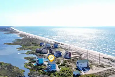 Image de Famous Landshark 6br, Elevator, Oceanfront, Pool, Theater