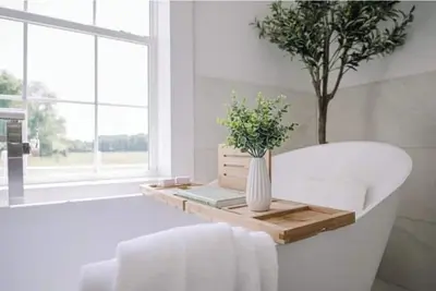 Image de Sunset Heaven Retreat 5 min from Bass Lake.