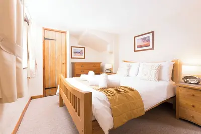 Image de Lower Mill - Former Watermill stylish cottage @The Home Away South