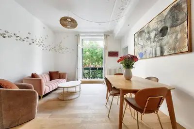 Image de Paris Art 2 Opera Ascenseur