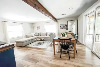 Image de Lakefront in Duck Creek with Private Dock, 2 Units