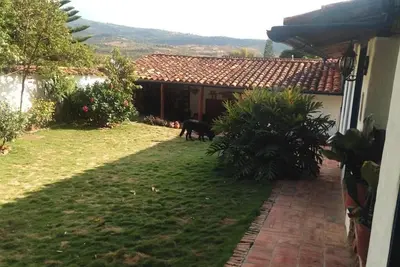 Image de Exceptional House: Stylish, spacious, Central, Steps from Plaza and Restaurants