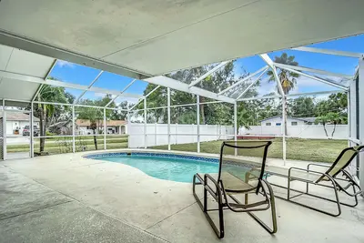 Image de Spacious Home with Heated Pool near Manasota Key Beach
