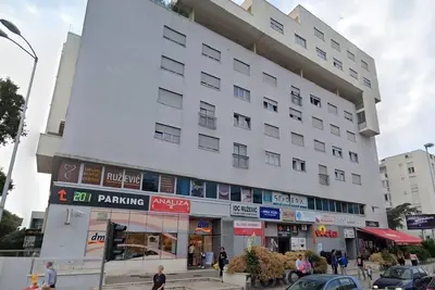 Image de Appartement de deux chambres avec air conditionné Split (A-22773-a)