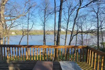 Image de Huge Lake House! Sleeps 12. 5br/4ba. Hot Tub + Game Room!