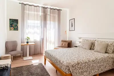 Image de GuestHost - Livorno Bright Apartment with Balcony!