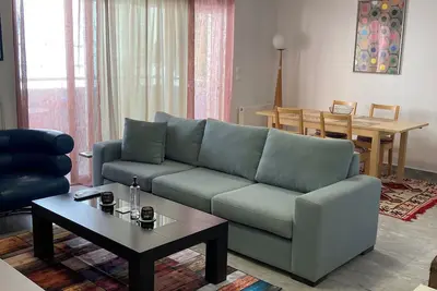 Image de Mimoza's Apt. A Bright Cent. Spacious A/C Home