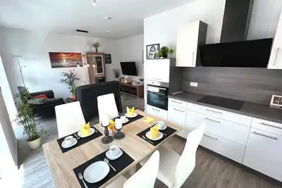 Image de \"elstar\" - Barrierefreies Ferienhaus mit Carport Terrasse Netflix Free Wifi