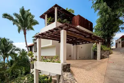 Puerto Vallarta Villa in Conchas Chinas Hillside with heated infinity pool, views and staff