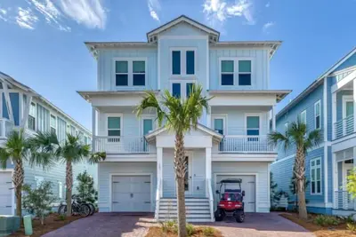 Image de Prominence Next to The Big Chill! 6-Seater Lsv/Golf Cart, 4 Bikes, Gulf Views!