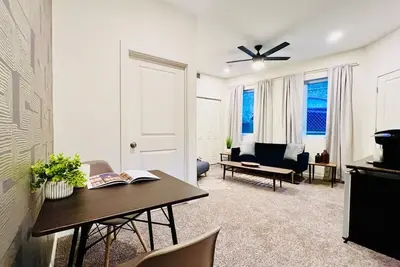 Image de Hotel Style Off St Parking Mins to Dt