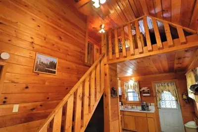 Image de ❤ Mountain Cabin 2b w/Jacuzzi #10❤