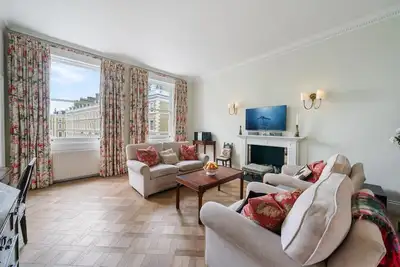 Image de Exceptional 2 bed, 2 bath, South Ken Apt
