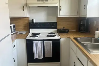 Image de 1br 1ba Apt close to Ft. Moore