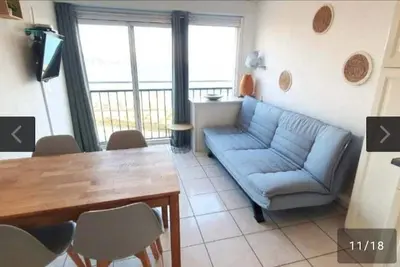 Image de Cudowny Apartament z widokiem na morze w Empuriabrava, przy piaszczystej plaży.