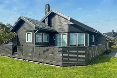 Image de Superbe maison de 3 chambres à Bøvågen