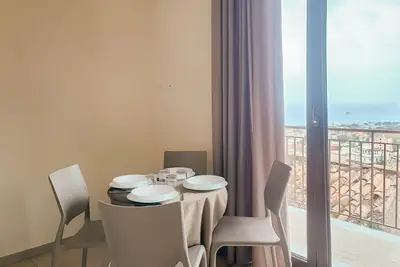 Image de Bel appartement à Patti avec WiFi