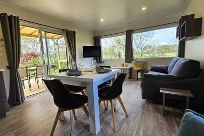 Image de Mobil-Home Sweet 3 Pièces 4 Personnes Climatisé + Tv