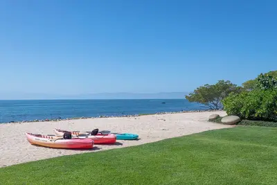 Image de By Owner: Oceanfront Punta Mita 5br Villa w/ Chef, Staff & 2 Golf Carts