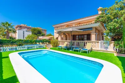 Image de Magdalena Gomila Marimon (Llac Blau) - Villa with private pool and free Wi-Fi in Alcudia