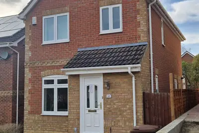 Image de Captivating 3-Bed House in Strood, Rochester Kent