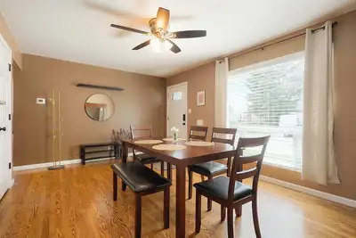 Image de Cozy Getaway Retreat 4br At Northglenn