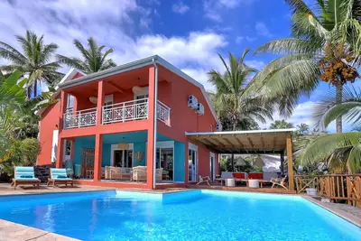 Image de Maison Divon Luxueuse Villa Exotique face à l'Océan avec Piscine chauffée