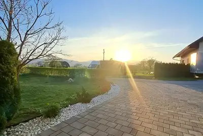 Image de Directly in the middle of nature and close to the Bled. \nFree private parking. \n