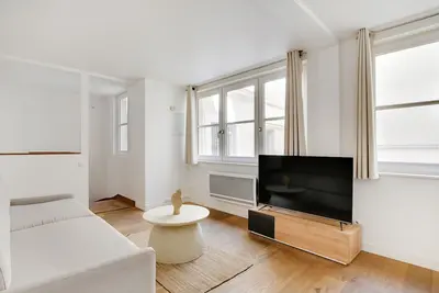 Image de Un radieux 1-Ch proche du Louvre