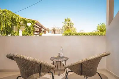 Image de 1-Bedroom Suite - Palm Tree Beach Suites