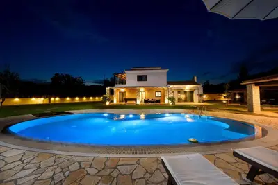 Image de Villa Black & White Dassia