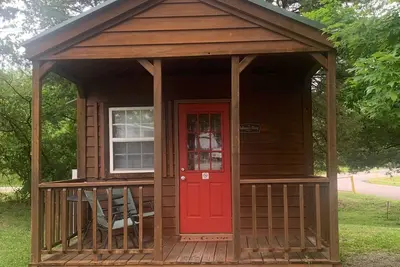 Image de Autumn's Glory Cabin