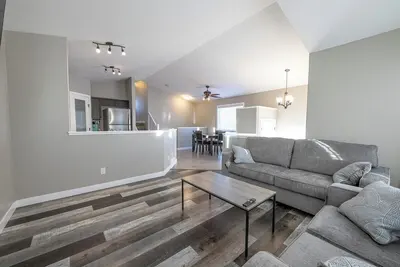 Image de Stocked Kitchen | Sleeps 6 | Free Wifi | Smart Tv